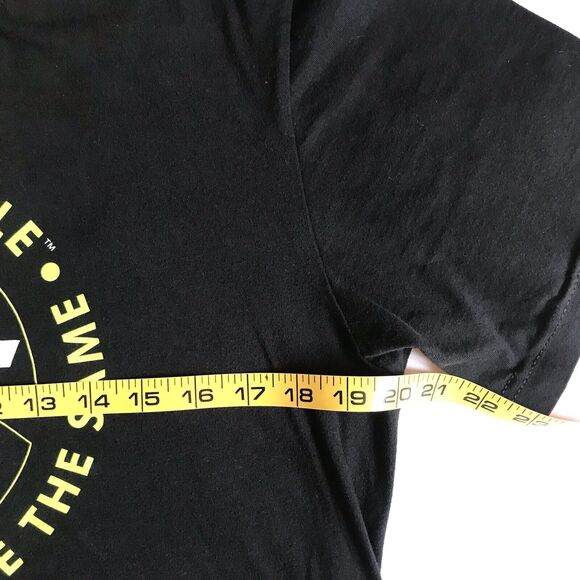 Nike Air Sole T Shirt Black Volt M Regular Fit Gravity Will Never Be The Same - Picture 5 of 6